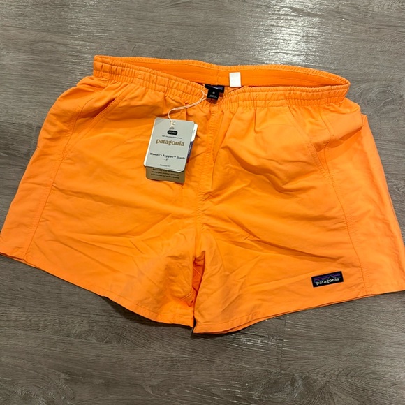 Patagonia Pants - Women’s Patagonia Baggies Shorts